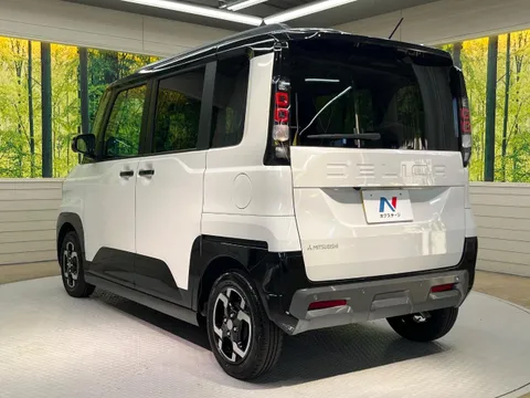 Mitsubishi Delica Mini