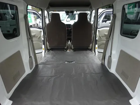 Nissan Clipper
