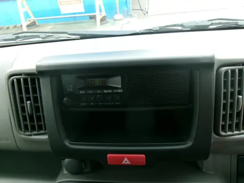 Nissan Clipper