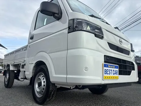 Nissan Clipper Truck