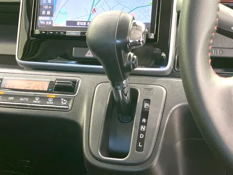 Suzuki Wagon R Stingray