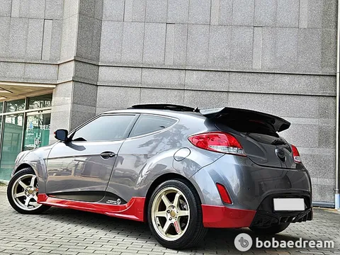 Hyundai Veloster