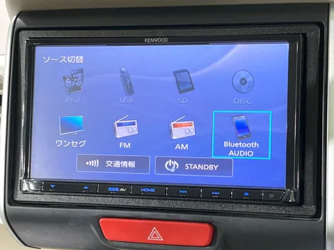 Honda N-BOX Slash