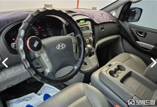 Hyundai Grand Starex