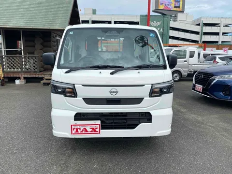 Nissan Clipper Truck