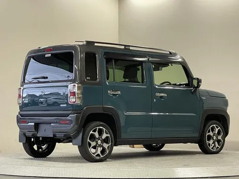 Mazda Flair Crossover