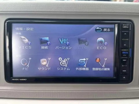 Daihatsu Mira Tocot