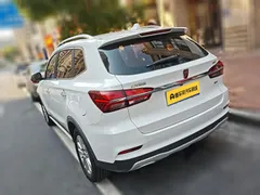 Roewe RX5