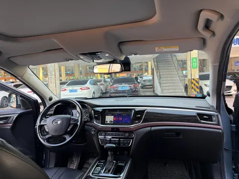 Gac GS8