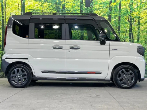 Suzuki Spacia Gear