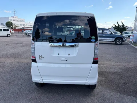 Honda N-BOX Plus