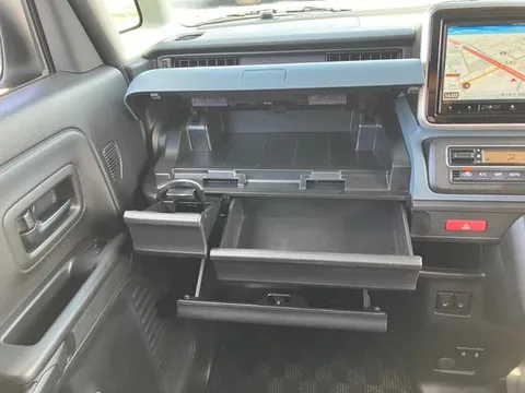 Suzuki Spacia Base
