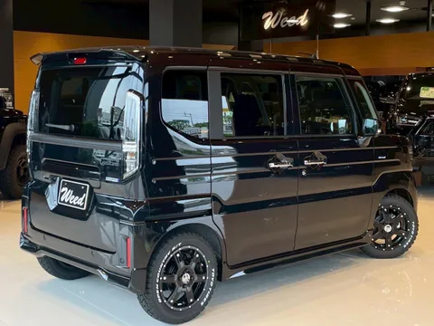 Suzuki Spacia Custom