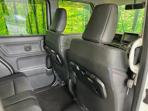 Suzuki Spacia Custom