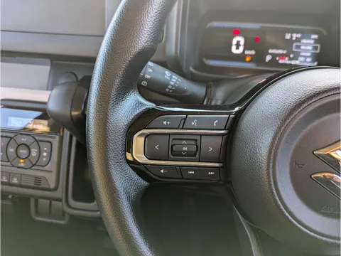 Suzuki Spacia