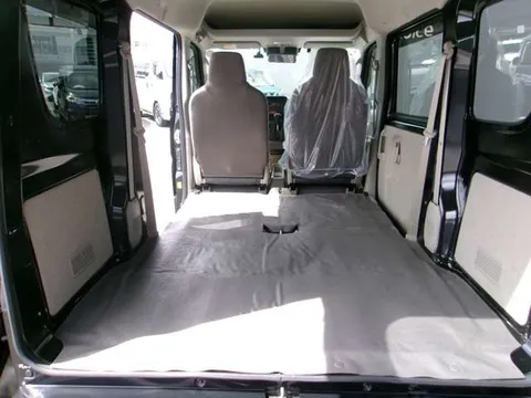Nissan Clipper