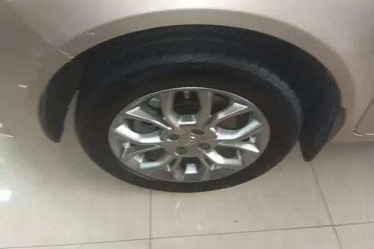 Geely Vision