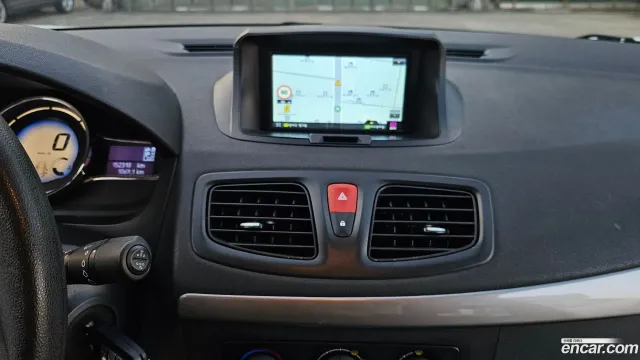 Renault SM3