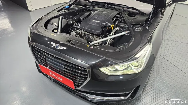 Genesis G90 (EQ900)