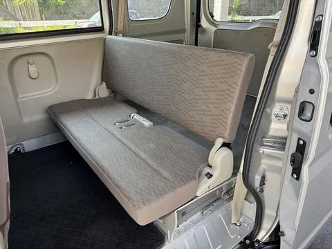 Nissan Clipper