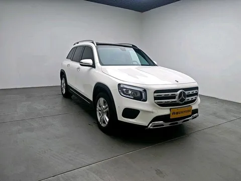 Mercedes-Benz Mercedes-Benz GLB