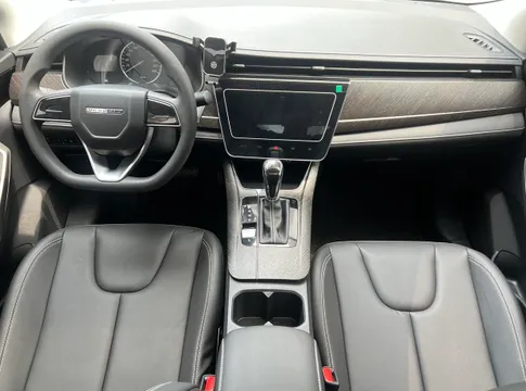 Venucia D60