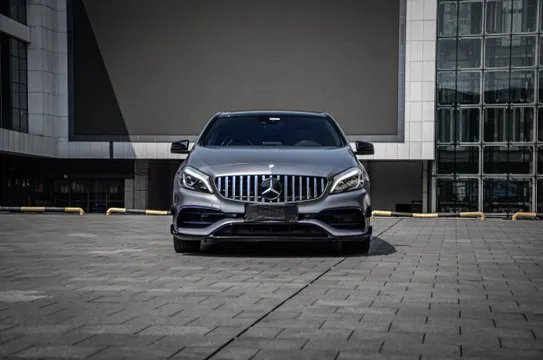 Mercedes-Benz