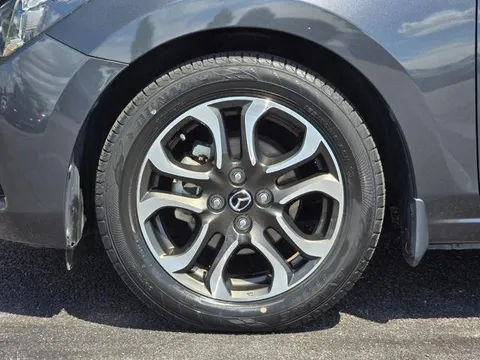 Mazda Mazda2 (Demio)
