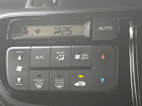 Honda N-BOX Slash