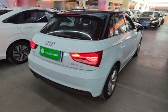 Audi A1