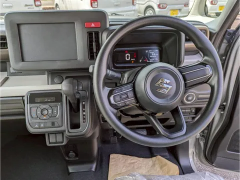 Suzuki Spacia