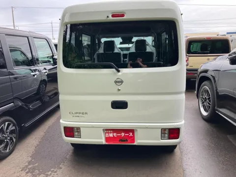 Nissan Clipper