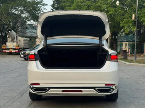 Geely Borui