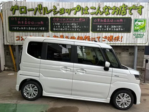 Suzuki Spacia Custom