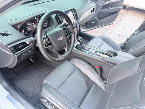 Cadillac ATS-L