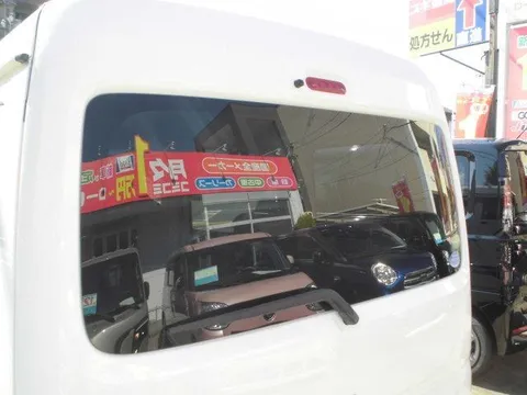 Mitsubishi Minicab Van