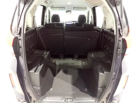 Honda Freed Plus