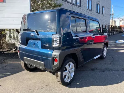 Daihatsu Taft
