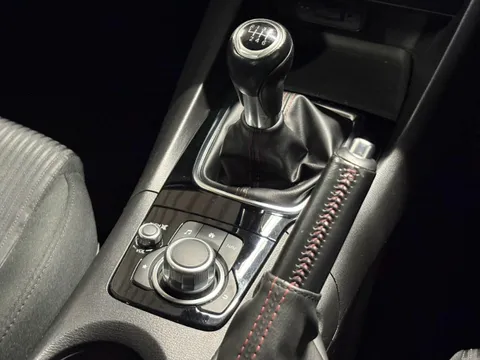 Mazda Mazda3 (Axela)