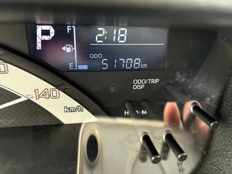 Toyota Pixis Mega