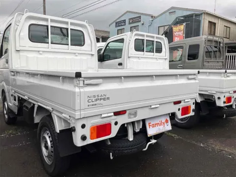 Nissan Clipper Truck