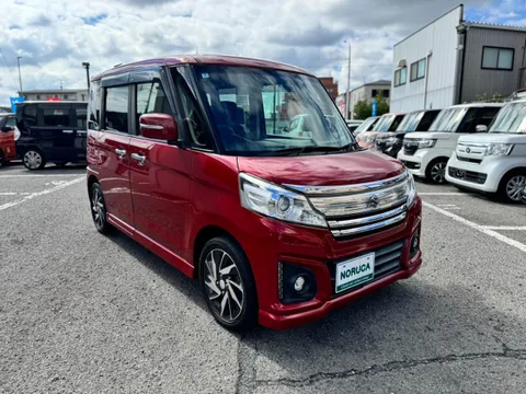 Suzuki Spacia