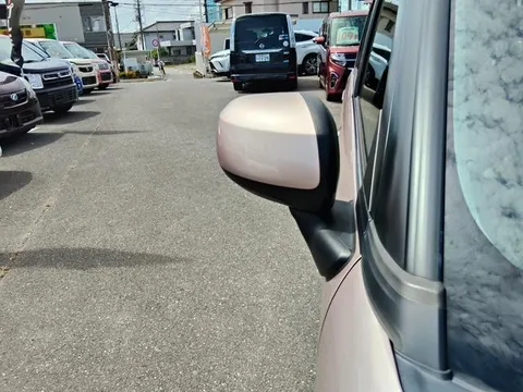 Toyota Pixis Joy
