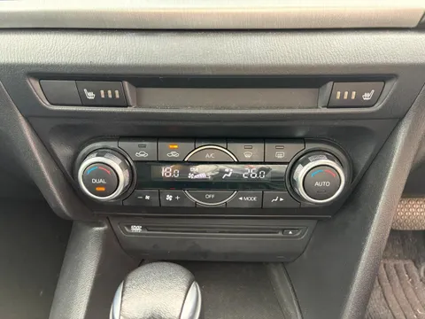Mazda Axela Sport