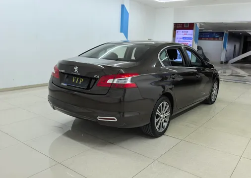 Peugeot 408