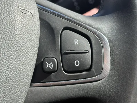 Renault Lutecia