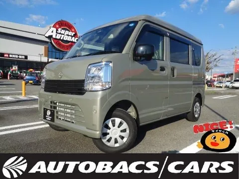Nissan Clipper Van