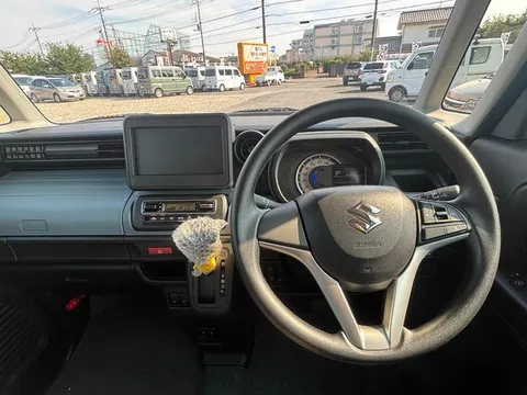 Suzuki Spacia Base