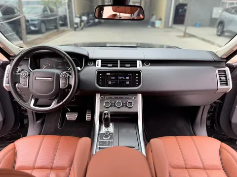 Land Rover