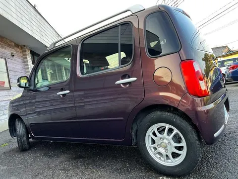 Daihatsu Mira Cocoa